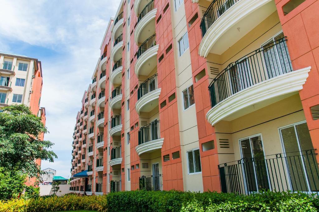 Airport Apartments Manila Paranaque City Экстерьер фото